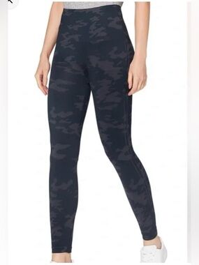 Spanx Look At Me Now Green Camo High waisted Leggings Flattering Smoothing